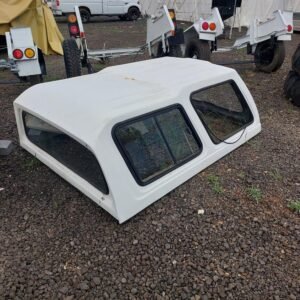 Canopy - Hilux Bullnose Shape